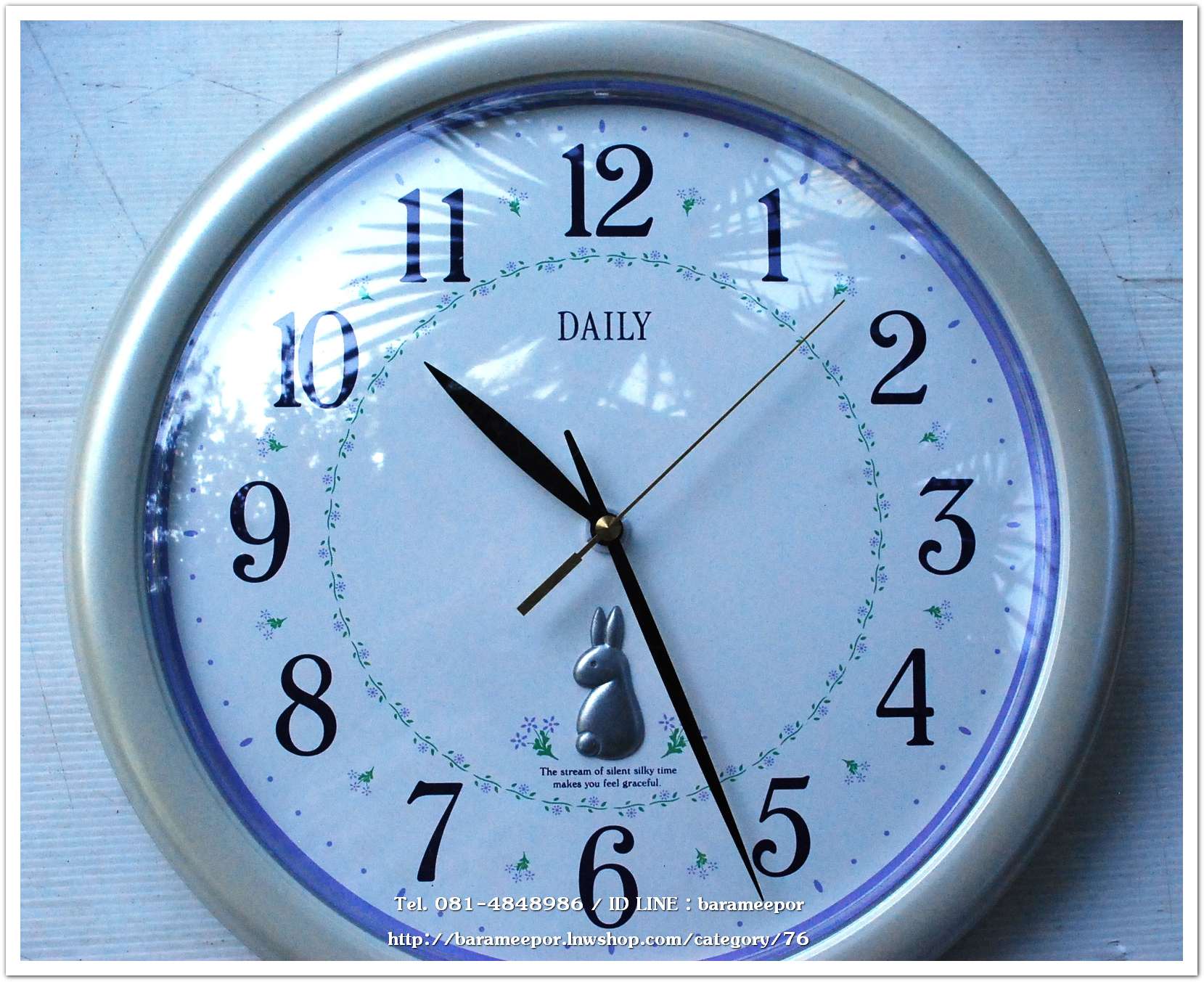 นาฬิกากลมสีขาว แขวนผนัง DAILY น้องกระต่าย ขนาด 13 นิ้ว ใช้งานได้ปรกติ