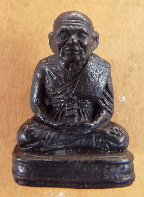 หลวงพ่อทวด 101 ปี อ.ทิม พระหล่อพิมพ์เลขใต้ฐานโบราณย้อนยุค บรรจุมวลสารเก่า 2497 เนื้อนวะแก่เงิน เลข ๗๑๘