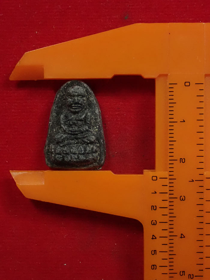 *สภาพสวย* หลวงปู่ทวด รุ่นวิเศษ60 อาจารย์นอง วัดทรายขาว ปัตตานี ปลุกเสก ปี 2541 เนื้อว่านฝังเม็ดข้าวสารดำ พิมพ์ใหญ่