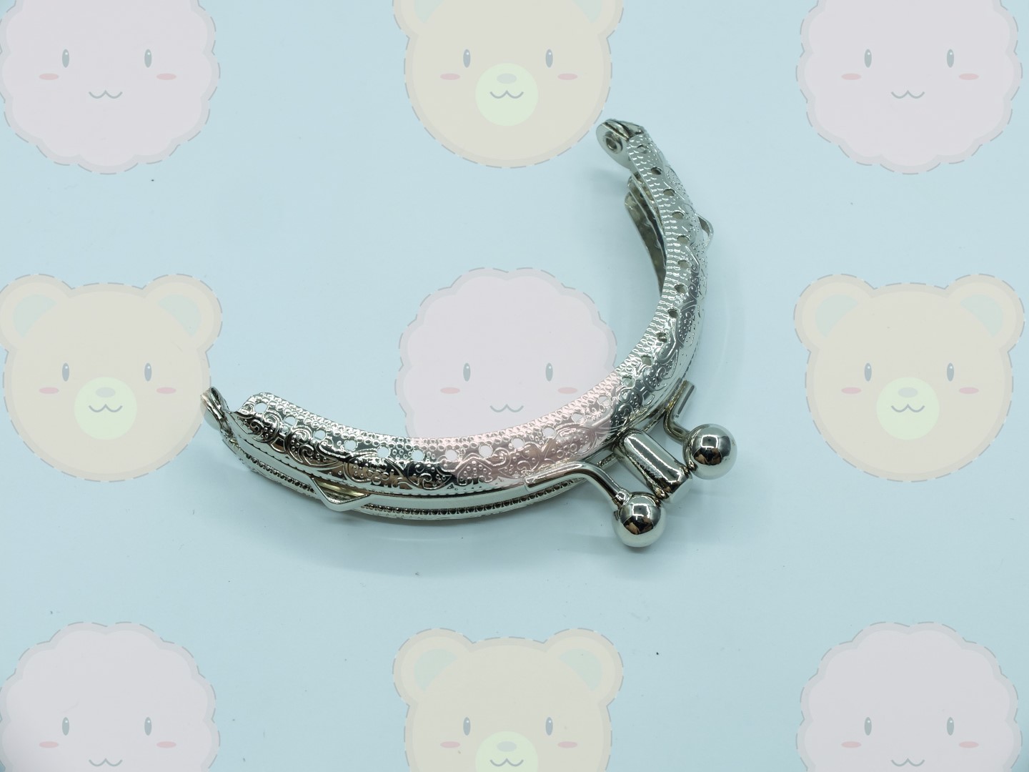 ปากกระเป๋า ปิ๊กแป๊ก (ลาย) สีเงิน ขนาด 3.5" โค้ง 2ฝั่ง