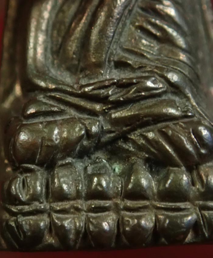 *สภาพสวย* หลวงพ่อทวดหลังเตารีด พิมพ์กลาง รุ่นสร้างโรงพยาบาลโคกโพธิ์ วัดช้างให้ จ.ปัตตานี ปี 2539 เนื้อนวะโลหะ