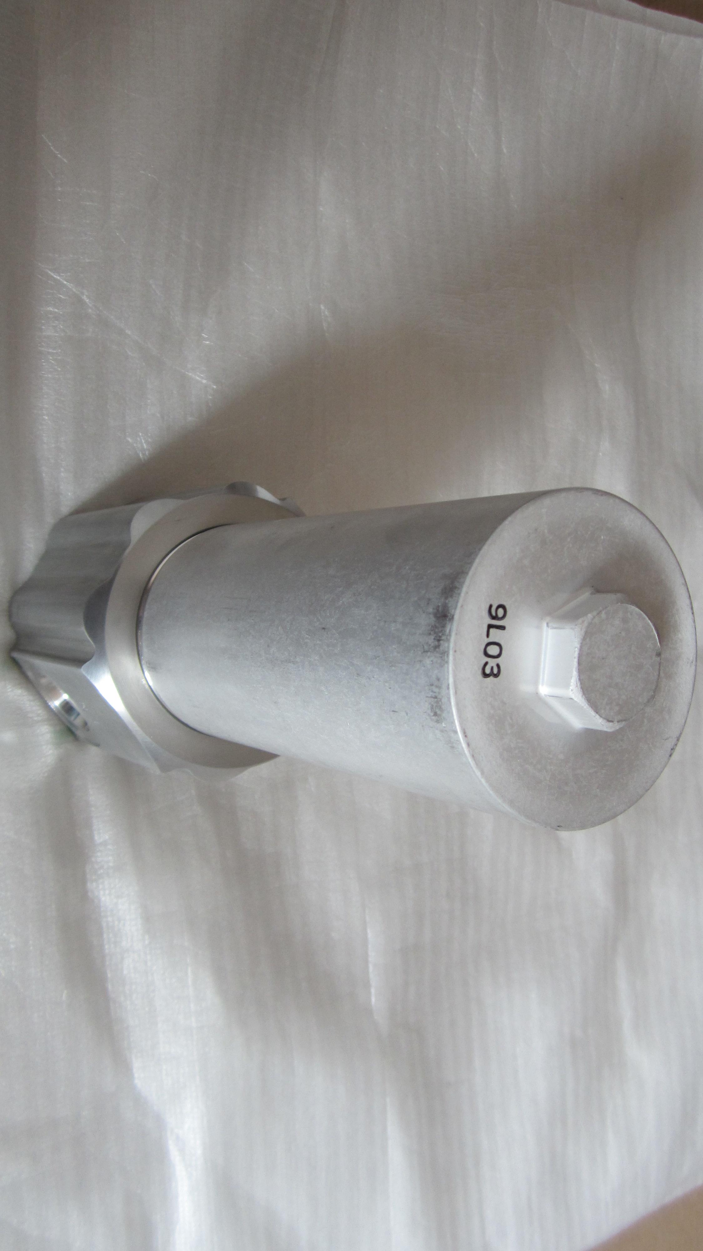 เสื้อกรองไฮดรอลิค