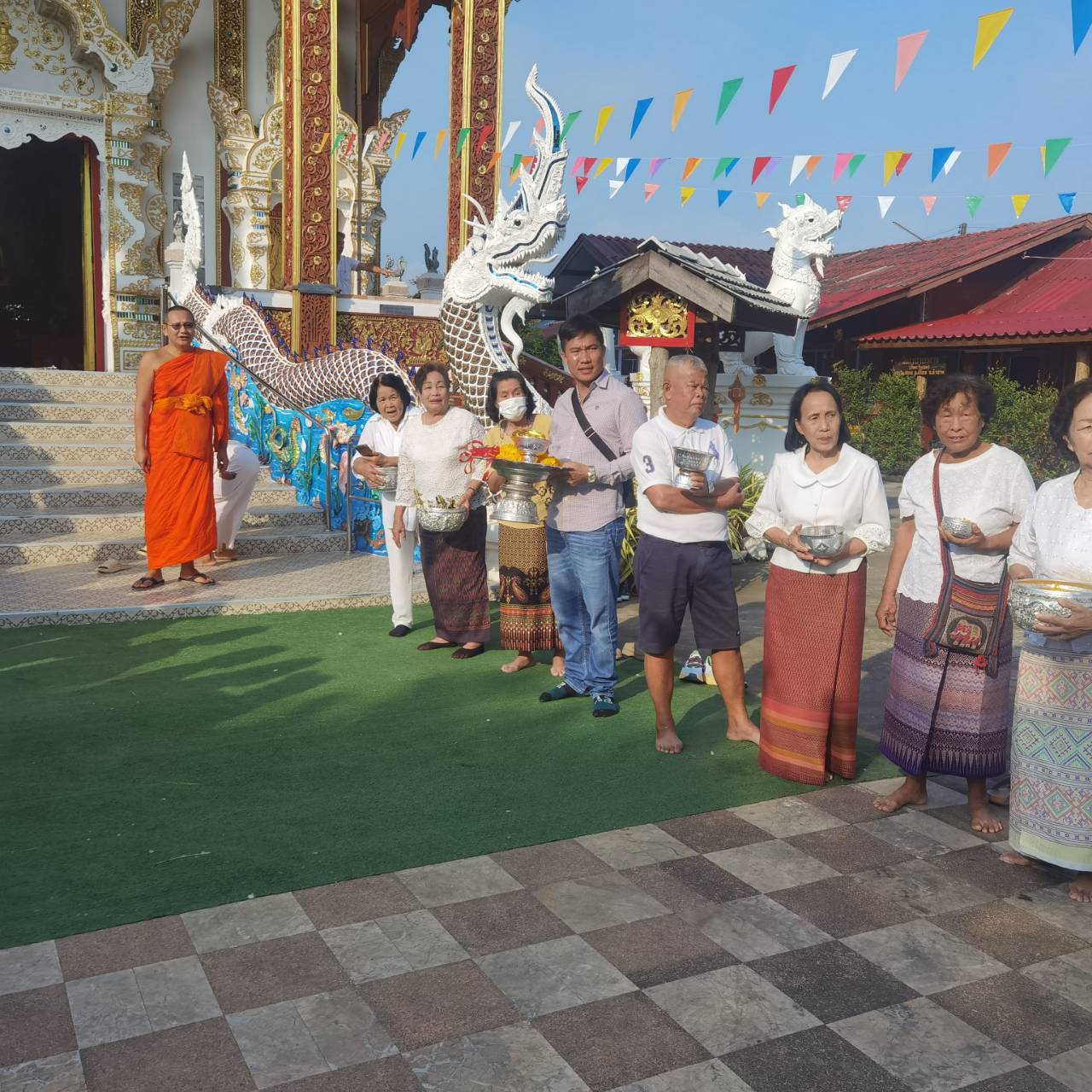 หลวงพ่อโสธรหน้าตัก 50 นิ้ว ปิดทองคำแท้