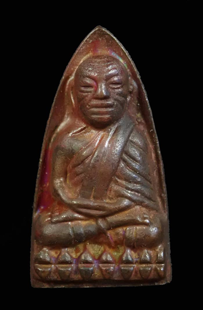 หลวงพ่อทวด พิมพ์อาปาเช่ รุ่นทองฉลองเจดีย์ อาจารย์ทอง วัดสำเภาเชย ปี 2552 เนื้อสำริด หมายเลข 2104