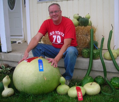 น้ำเต้ายักษ์ - Giant Bushel Gourd