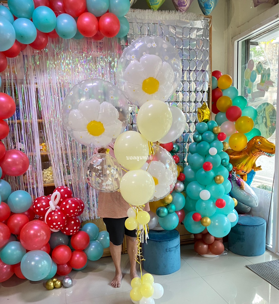 ลูกโป่งคริสมาต์มาส Christmas balloons ลูกโป่งด่วน ลูกโป่งอักษร
