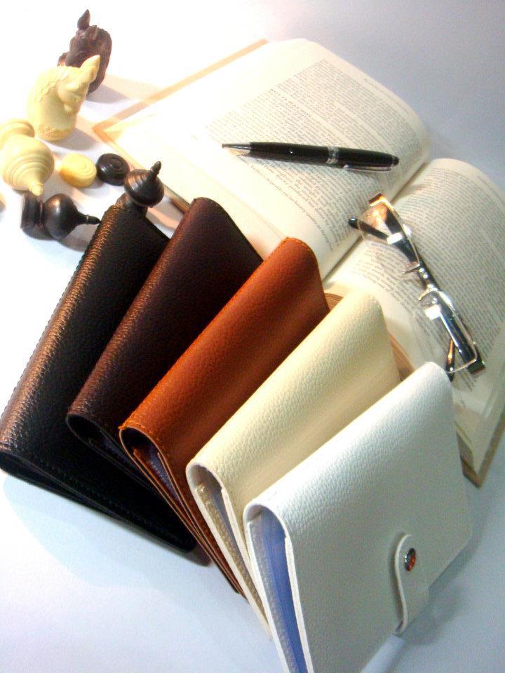 Vanilla(ครีม) - Bookbank Holder