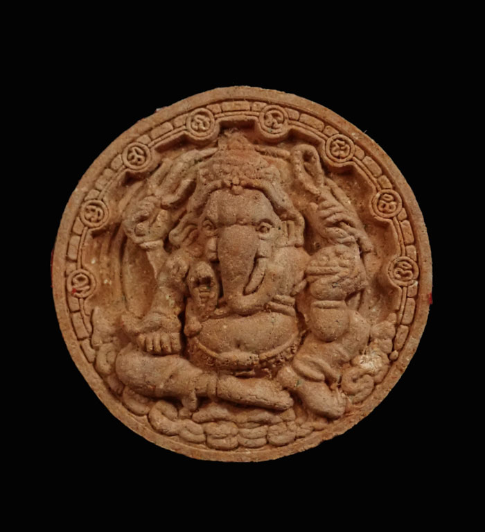 พระพิฆเนศ รุ่นจตุรภุชพร หลวงพ่อทิม วัดพระขาว อยุธยา ปี 2551 เนื้อผง