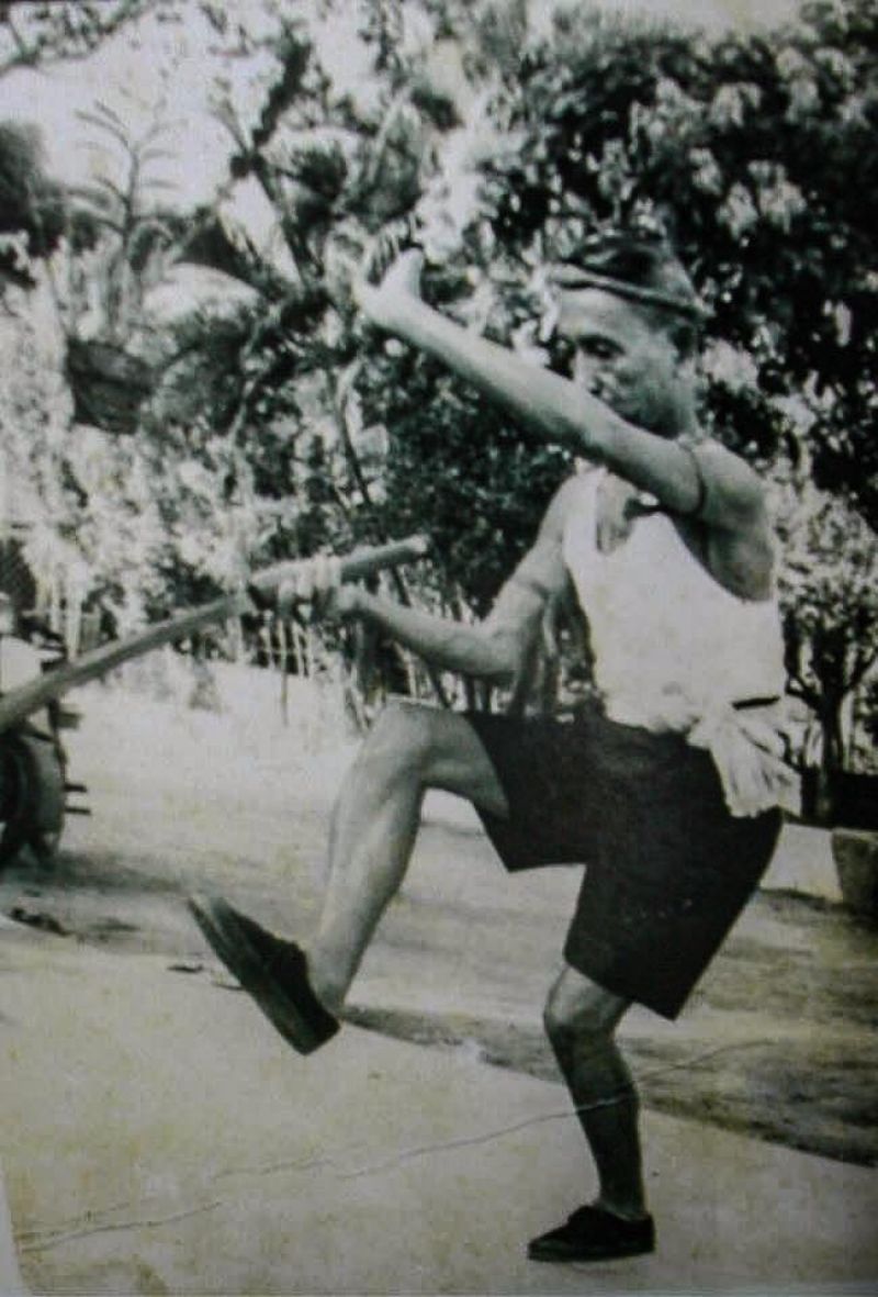 A ประวัติขุนพันธุ์