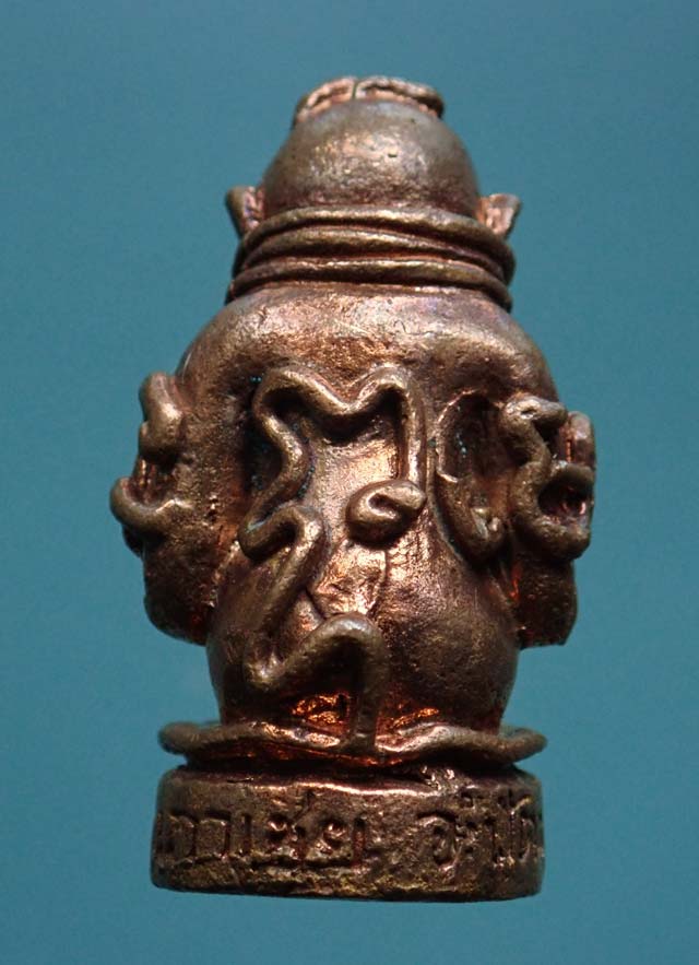 *พิมพ์ใหญ่* พระปิดตามหาอุตม์ มหาลาภ มหาเสน่ห์ มหานิยม รุ่นทอง 93 อาจารย์ทอง วัดสำเภาเชย ปี 2553 เนื้อสัตตะโลหะ พิมพ์ใหญ่ สูง 3 ซ.ม. หมายเลข ๘๒