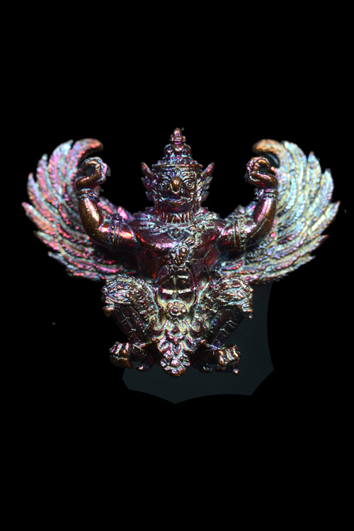 พญาครุฑ รุ่นมงคลบารมี91 เนื้อประกายรุ้ง