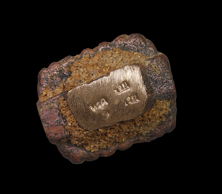 *กรรมการ* หลวงพ่อทวด 2 หน้า หล่อโบราณหล่อเทดินไทย (รุ่นแรก) หลวงพ่อรวย วัดตะโก จ.อยุธยา ปี 2556 รุ่นรวยนิรันตราย เนื้อนวะโลหะหล่อโบราณเทดินไทย หมายเลข ๓๙ กรรมการ