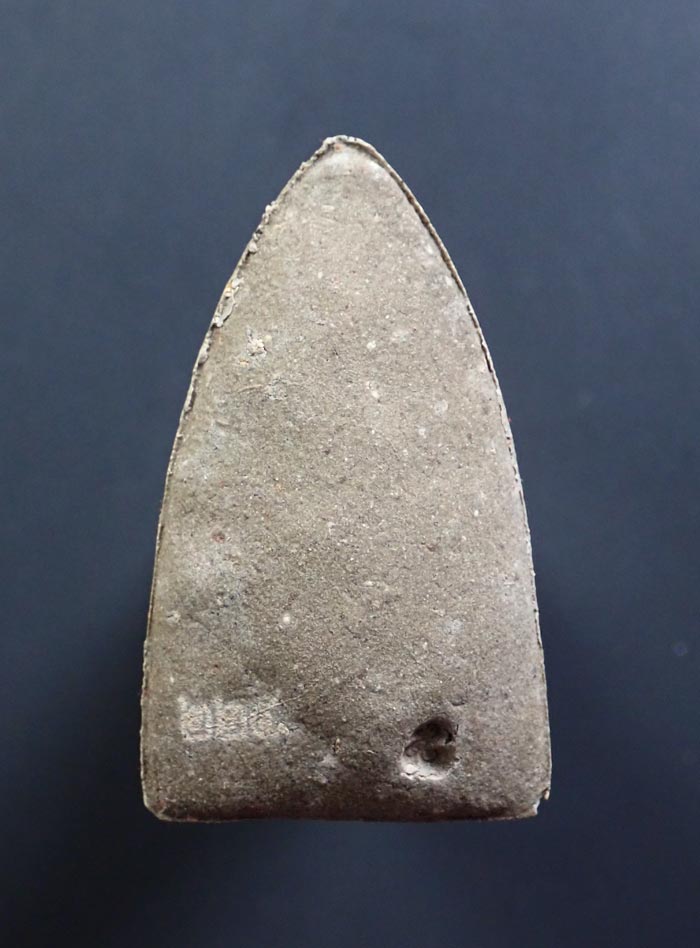 หลวงพ่อทวด เนื้อว่าน พ่อท่านเขียว วัดห้วยเงาะ ปัตตานี ปี 2553 รุ่นเสาร์5 มหาสิทธิโชค พิมพ์ใหญ่ (กรรมการ) ขนาดพระสูง 3.5 ซ.ม. พร้อมกล่องเดิม *พระมีประสบการณ์ในพื้นที่ 3 จังหวัดชายแดนใต้*