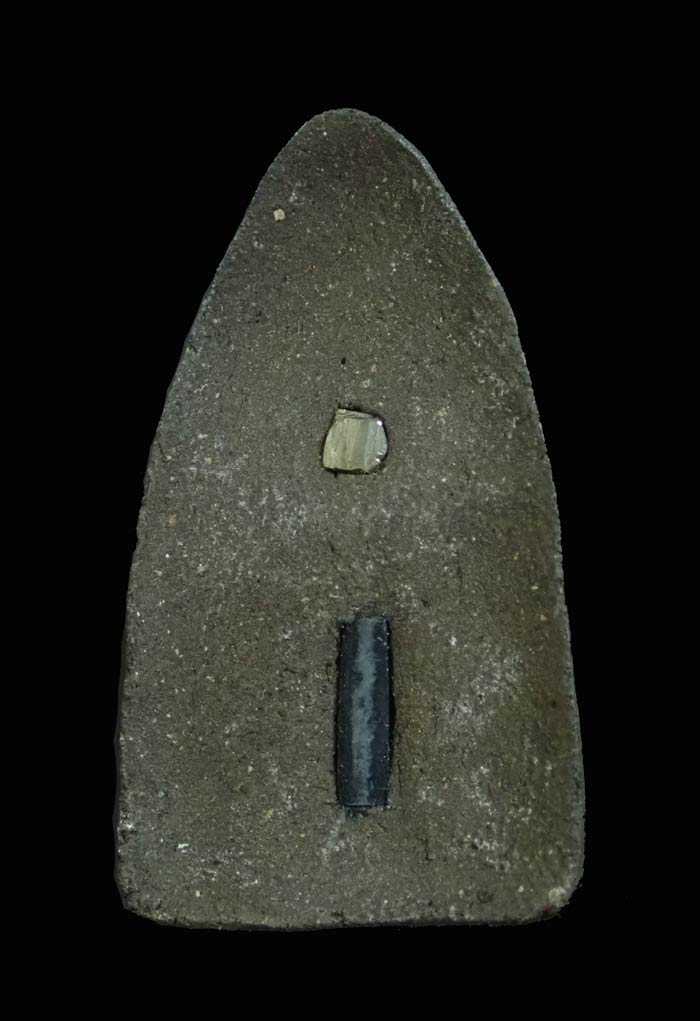 หลวงพ่อทวด เนื้อว่านหลังฝังเพชรหน้าทั่งและฝังตะกรุด พ่อท่านแดง วัดศรีมหาโพธิ์ ปัตตานี ปี 2538