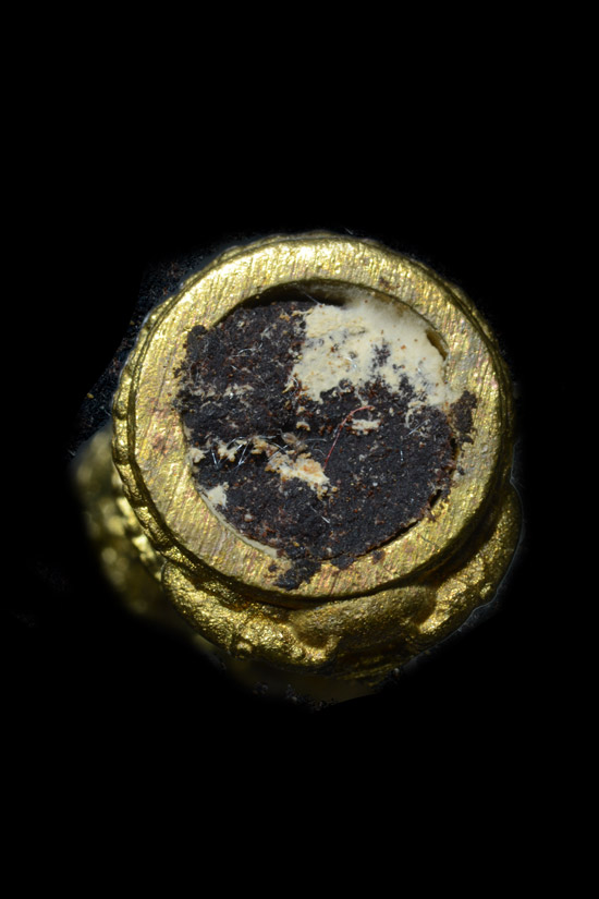 ท้าวเวสสุวรรณ หลวงพ่ออิฏฐ์ รุ่นท้าวแสนล้าน เนื้อทองทิพย์