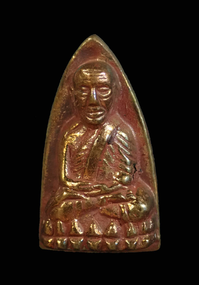 Y66/หลวงพ่อทวดหลังเตารีด พิมพ์ใหญ่ รุ่นเลื่อนสมณศักดิ์56 วัดตานีนรสโมสร จ.ปัตตานี ปี 2556 เนื้อสำริด หมายเลข 610