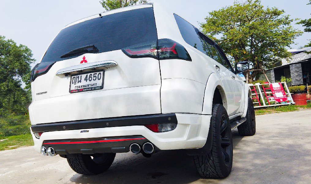 ชุดแต่งรอบคัน PAJERO SPORT 2012 2013 2014