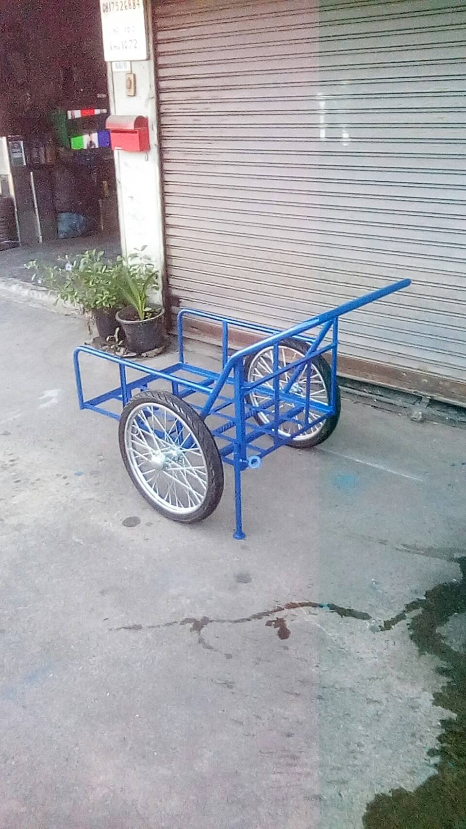 รถเข็นของล้อหน้าหมุนได้ ล้อหลัง17นิ้วยางมอไซค์(ไม่มีรั้วกั้นด้านหน้า)