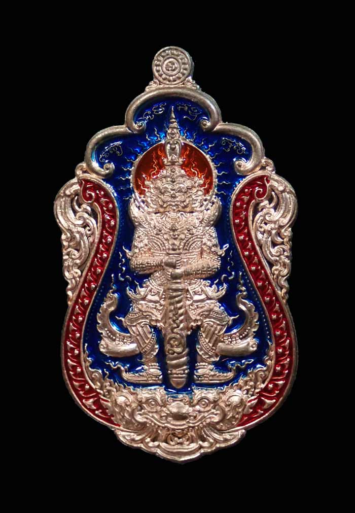 เหรียญท้าวเวสสุวรรณ รุ่นเทพประทานพร หลวงพ่อสุชาติ อภิชาโต วัดศิลาดอกไม้ จ.เพชรบูรณ์ ปี 2563 เนื้อทองแดงลงยา 2 สี แดงน้ำเงิน หมายเลข 61 ขนาดพระสูง 4.5 ซ.ม. พร้อมกล่องเดิม