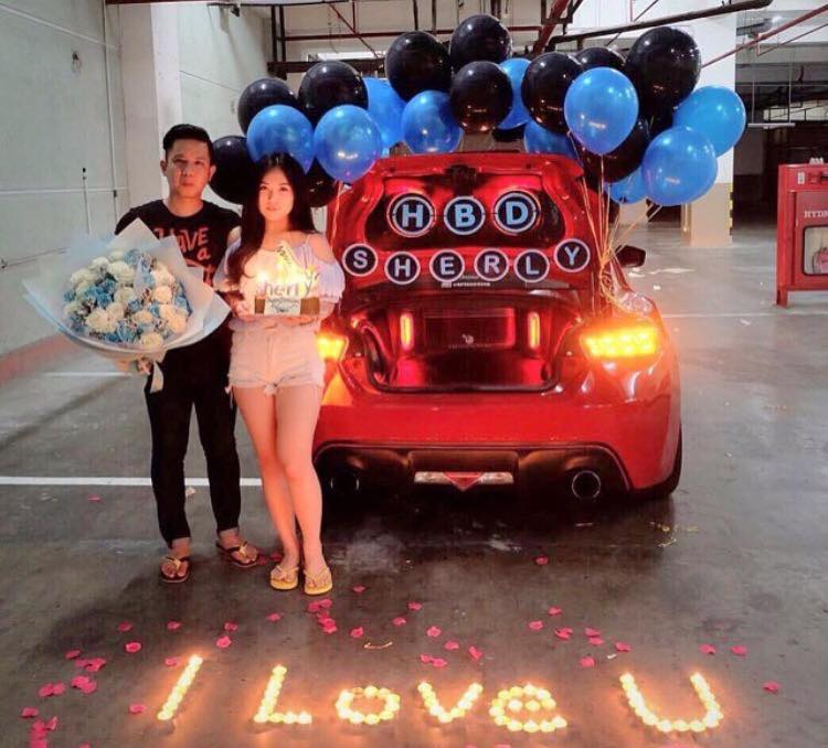 ลูกโป่งท้ายรถ หลังรถ ballooncar