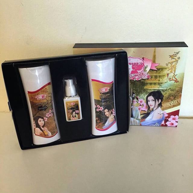 เซตแชมพูยาจีนผมยาว By noon แพคเกจใหม่ ราคา 490 บาท