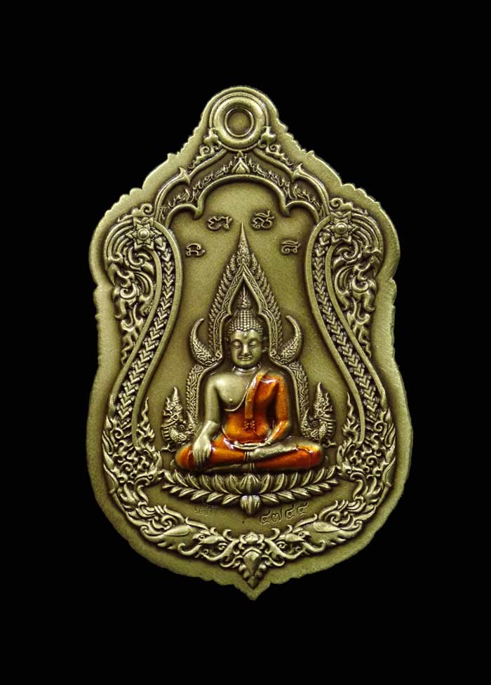 เหรียญพระพุทธชินราชหลังท้าวเวสสุวรรณ วัดสุทัศนเทพวรารามราชวรมหาวิหาร ปี 2565 รุ่นขุมทรัพย์มหาเทพ เนื้อทองทิพย์ซาติน ไม่ตัดปีก ตอกโค๊ต แจก หมายเลข 4745