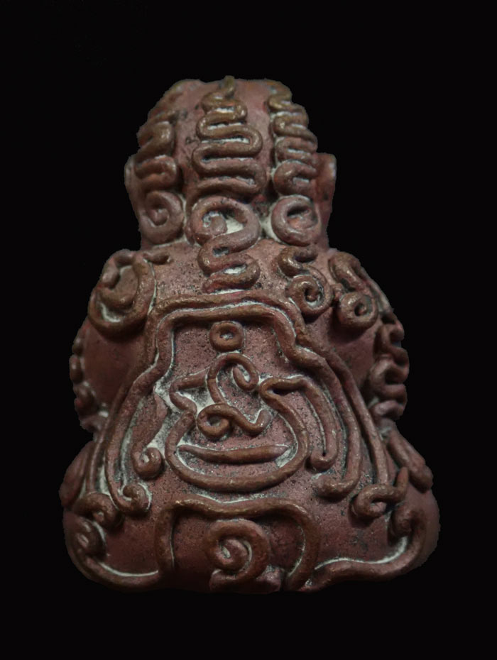 พระปิดตายันต์ยุ่งรวยทันใจ (รุ่นแรก) หลวงปู่แสน ปสันโน วัดหนองจิก จ.ศรีษะเกษ เนื้อมหาชนวน ปี2559 หมายเลข 89