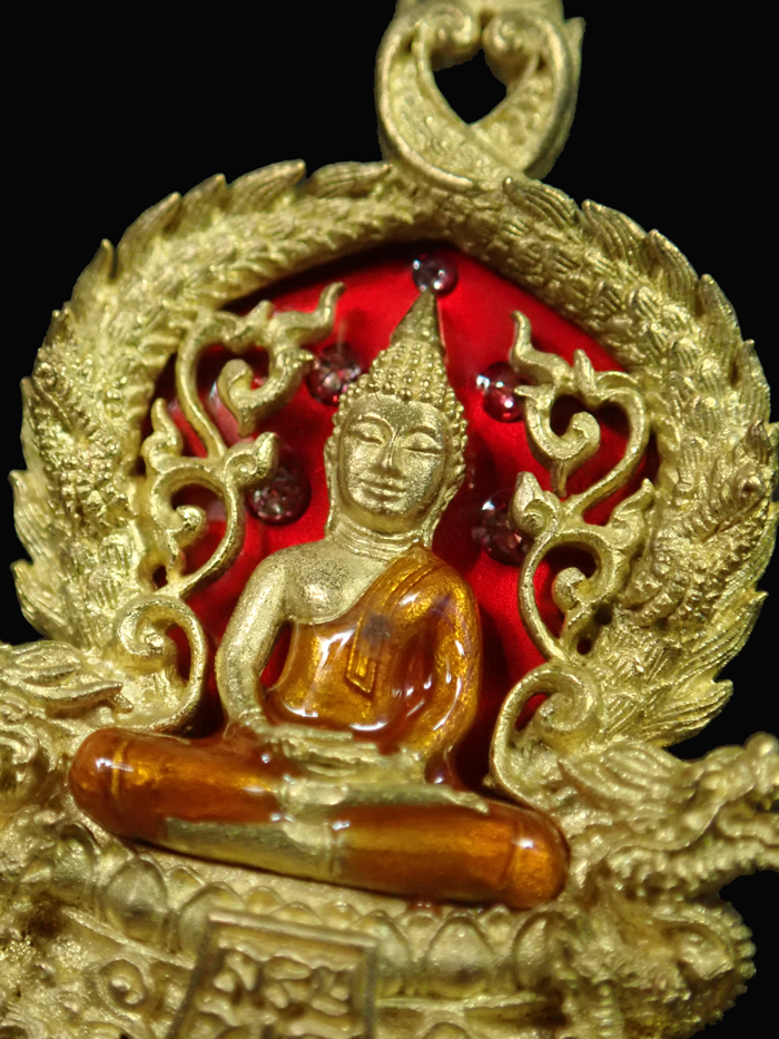 *เลขเรียงสวย 123 เพชรเม็ดใหญ่* เหรียญฉลุ 3 ชิ้นหลวงพ่อโสธร จ.ฉะเชิงเทรา รุ่นเจริญพร ปี 2555 เนื้อทองระฆังลงยาสีแดงฝังเพชร 5 เม็ด พิมพ์เล็ก หมายเลข 123