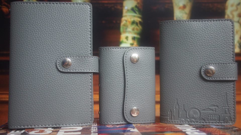 Smokey Grey(เทา) - Bookbank Holder