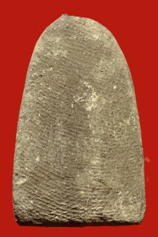 (พิมพ์หายาก) หลวงพ่อทวด เนื้อว่าน พิมพ์ใบโพธิ์ รุ่นสร้างศูนย์ศิลปาชีพพิเศษ จ.ปัตตานี พ.ศ. 2537