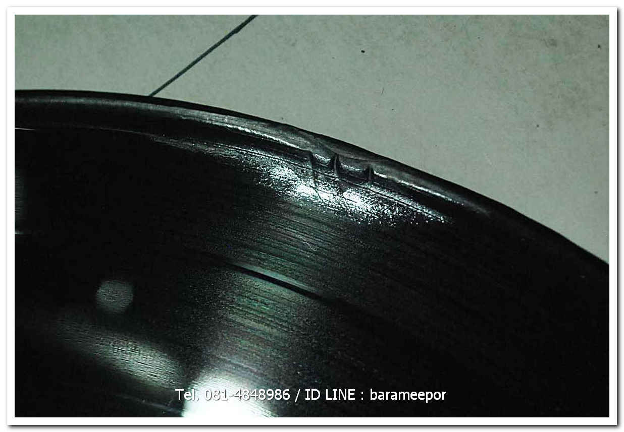 วงXYZ ชุด นี่แหละ..เพื่อน แผ่นเต็ม 10 เพลง ปกแจก สภาพแผ่น vg++ ขอบแผ่นจะเด้ง..1