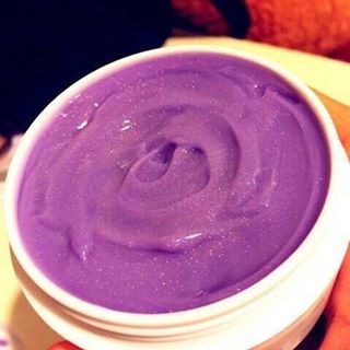ครีมโสมแม่มด Byฝ้าย ราคา 150 บาทซื้อ 1 แถม 1