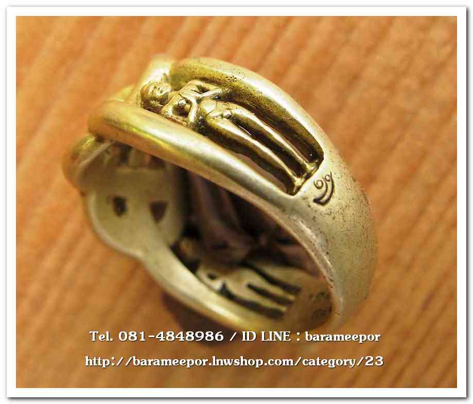 แหวน ไอ้ไข่ เด็กวัดเจดีย์ รุ่นเจริญทรัพย์ ๖๑ เนื้อทองเหลือง ขนาด 18 mm.สภาพใช้ตามภาพ