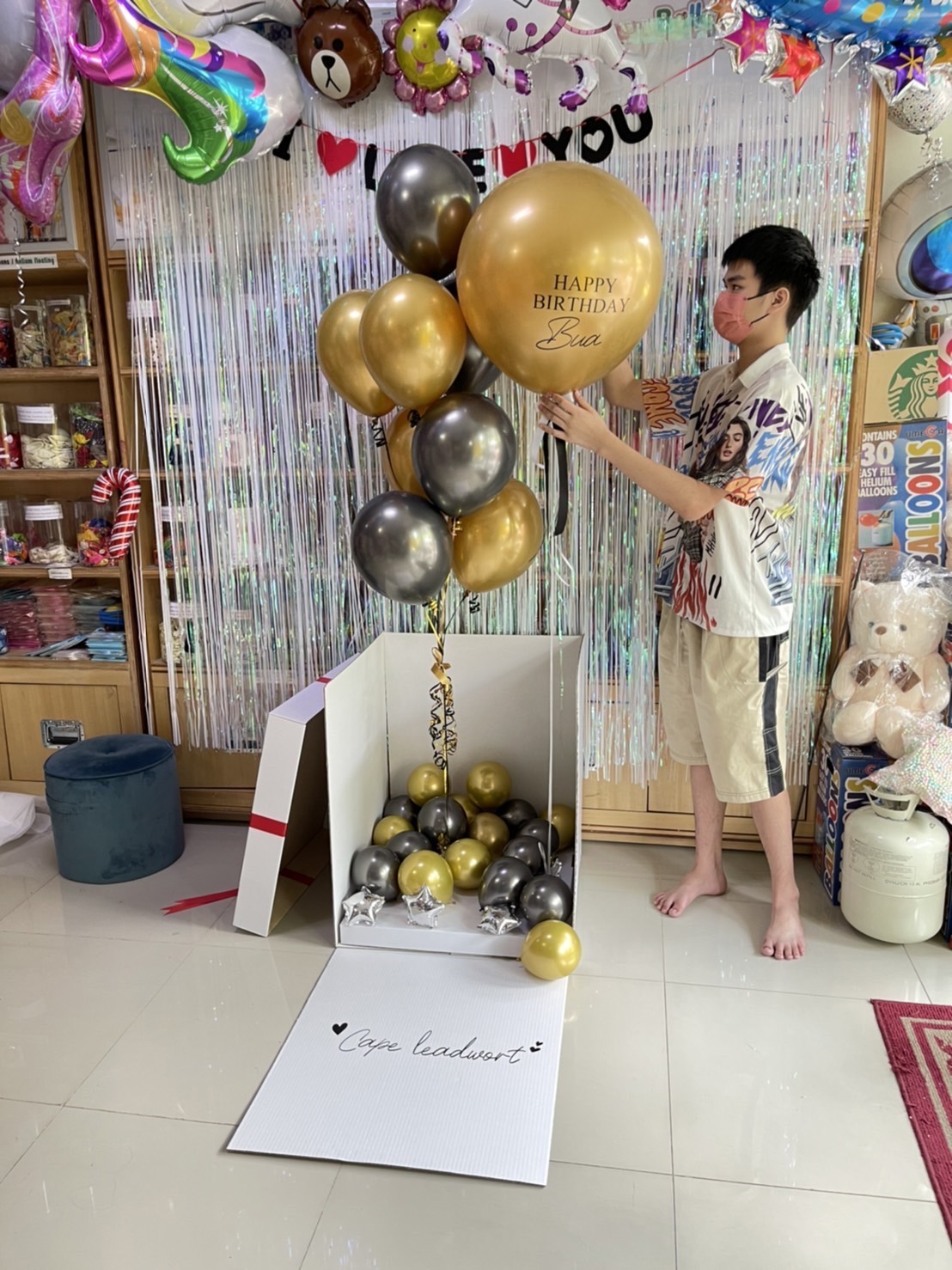 ลูกโป่งเซอร์ไพรส์ธีมพิเศษ