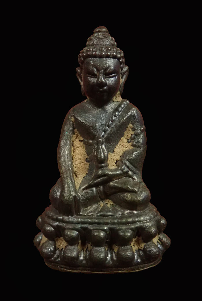 พระกริ่งธีรพัชโรภาส (กริ่งดัง) หลวงพ่อผอง วัดพรหมยาม ปี 2555 รุ่นบูรพาจารย์55 เนื้อนวะโลหะหล่อโบราณก้นทองแดง หมายเลข 188