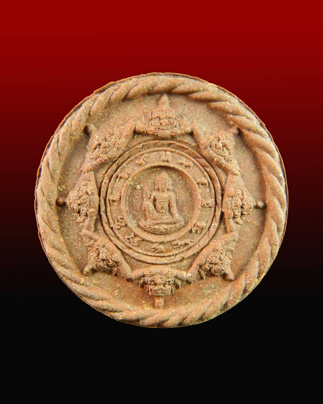 หลวงพ่อทวดหลังองค์พ่อจตุคามรามเทพ รุ่นปาฏิหาริย์ วัดห้วยมงคล พิมพ์ใหญ่ (5.2 ซ.ม.) เนื้อผงแดง ปี2550