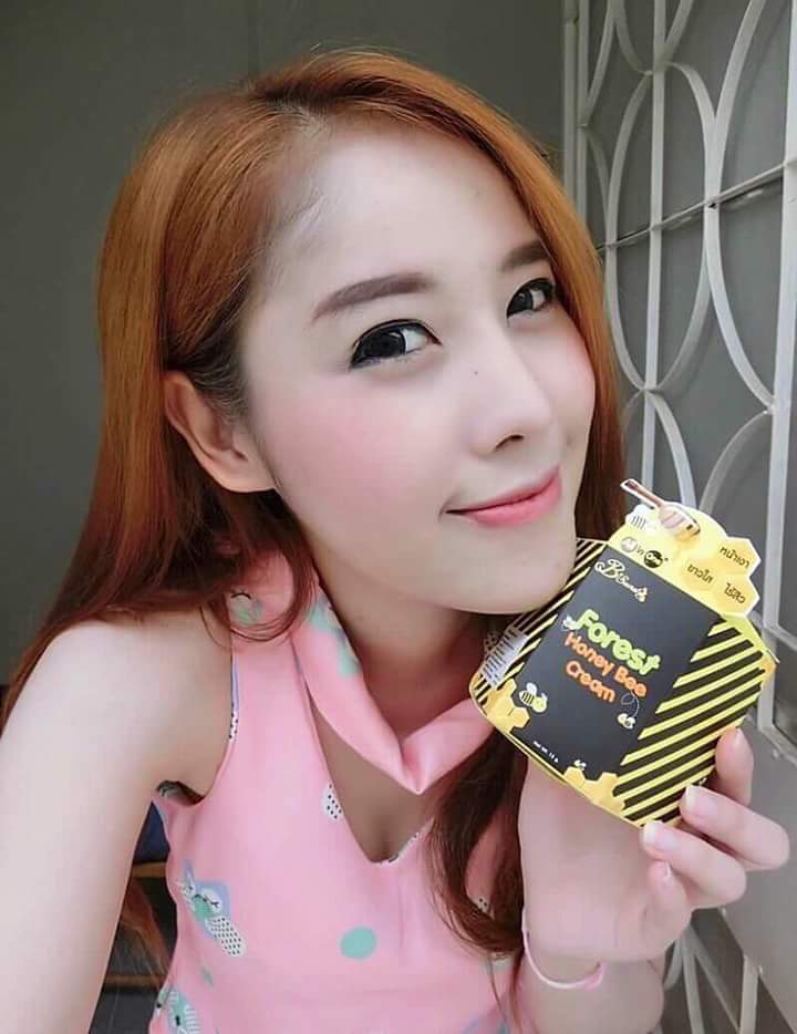 Forest Honey Bee Cream By B'secret 15 g. ครีมน้ำผึ้งป่า ศาสตร์แห่งการฟื้นฟูบำรุงผิวที่ดีที่สุด
