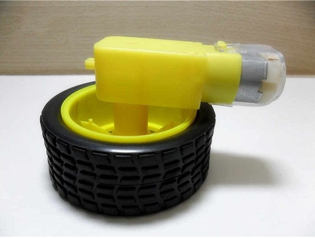 Gear Motor with Tire