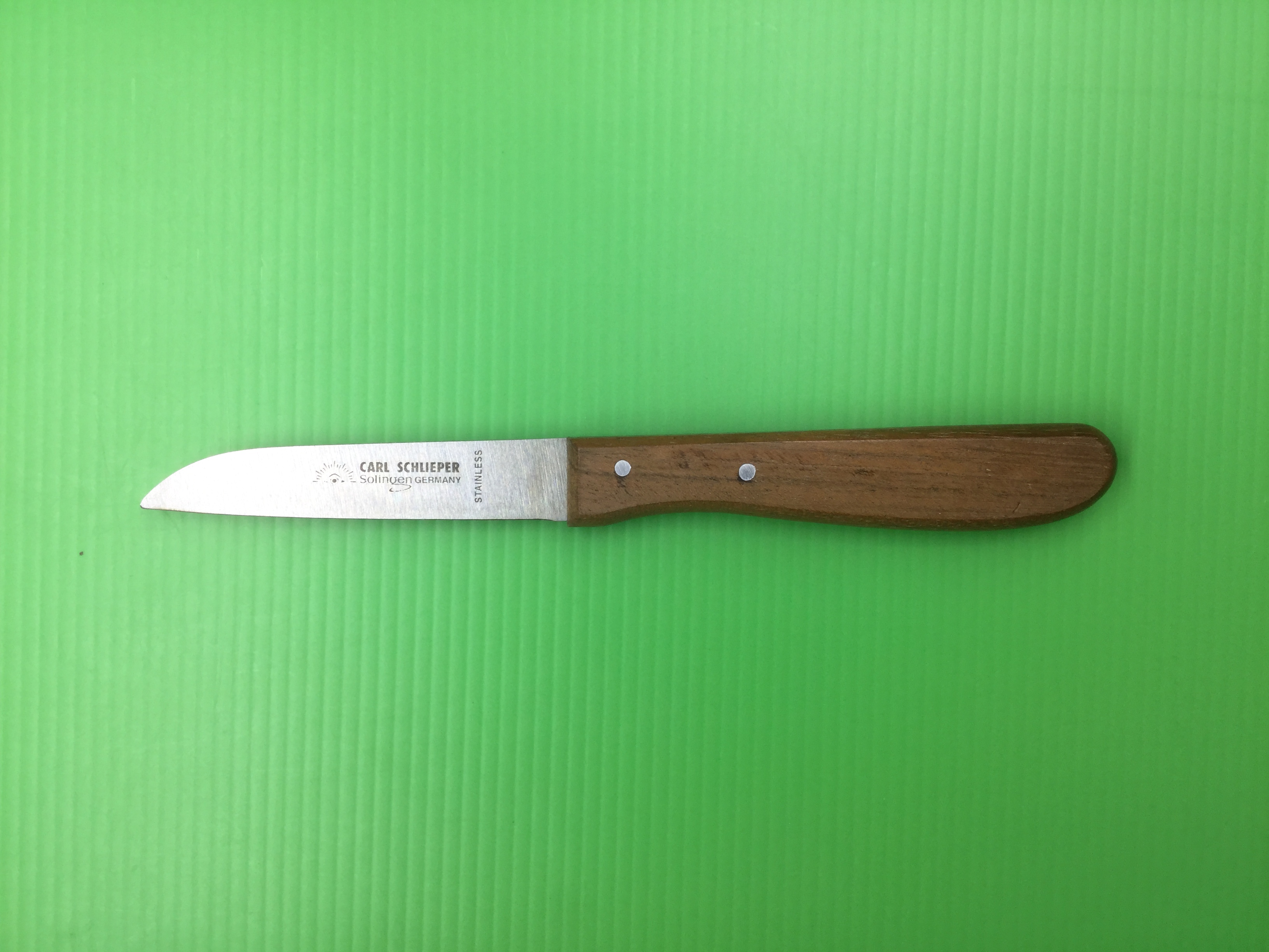 มีดปอกตราตา( ด้ามไม้ ) EYE BRAND