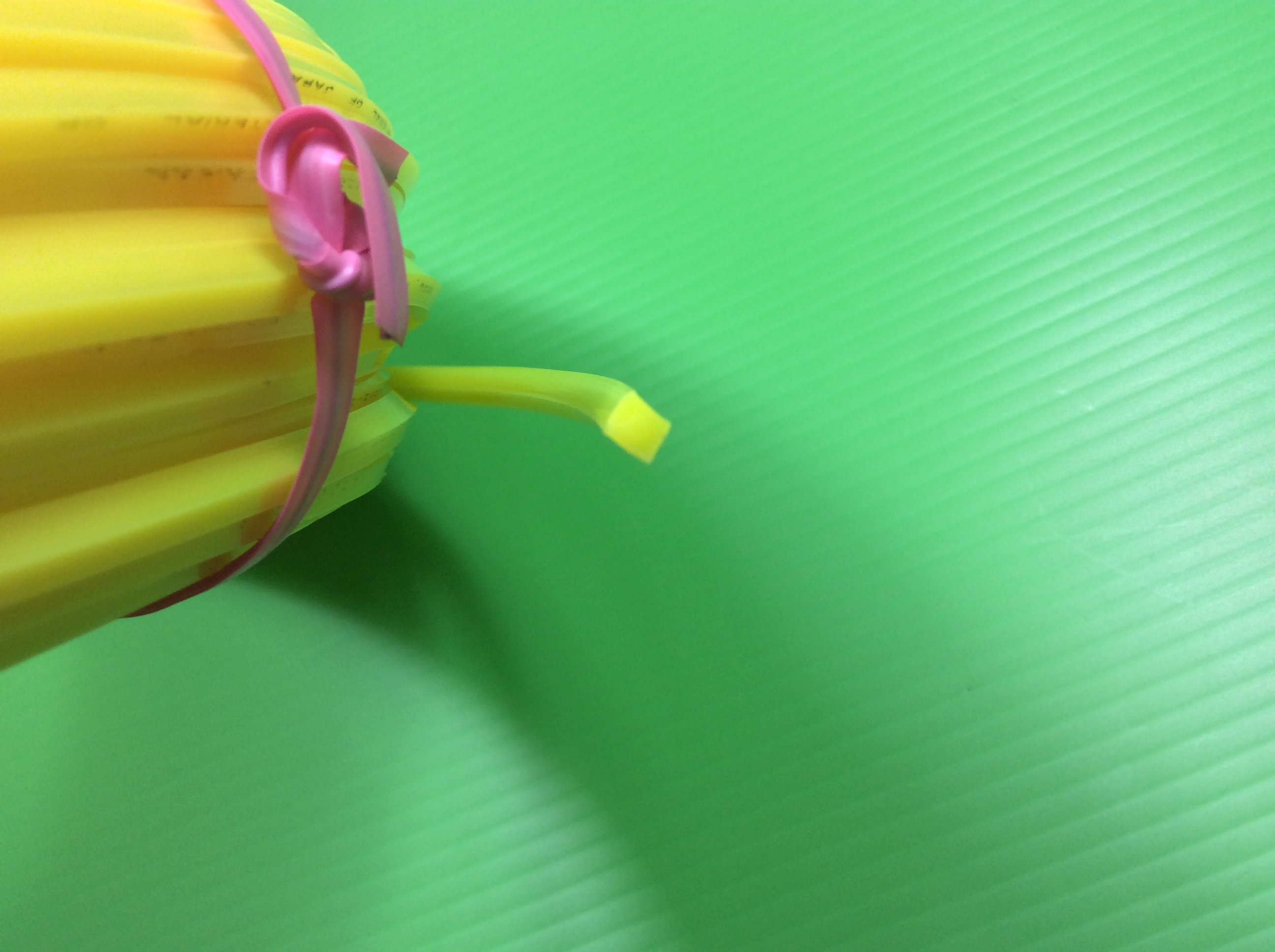 เส้นเอ็นตัดหญ้าตราตา ( 3 มม.) EYE BRAND