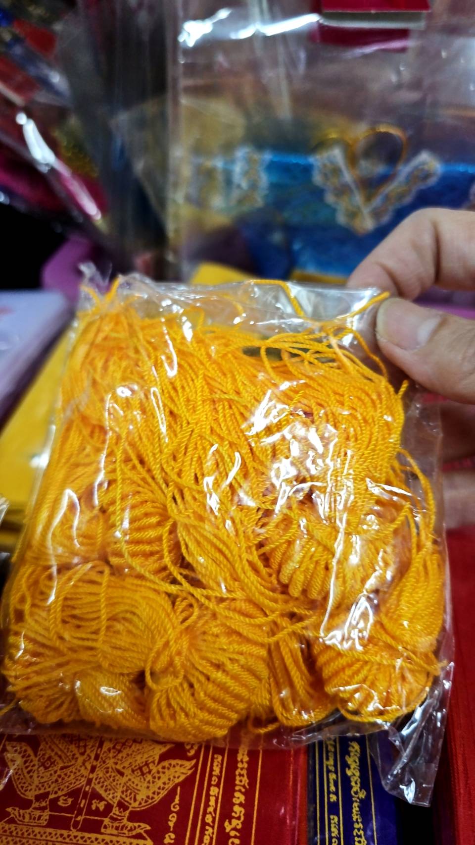 สายสิญจณ์ผูกข้อมือ (ห่อละ500เส้น)
