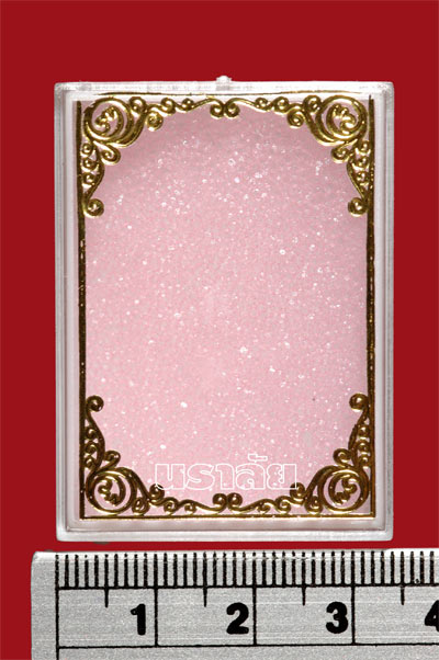กล่องพลาสติกใส่พระลายทอง ขนาด 3.5x4.5 ซม. 100 ใบ
