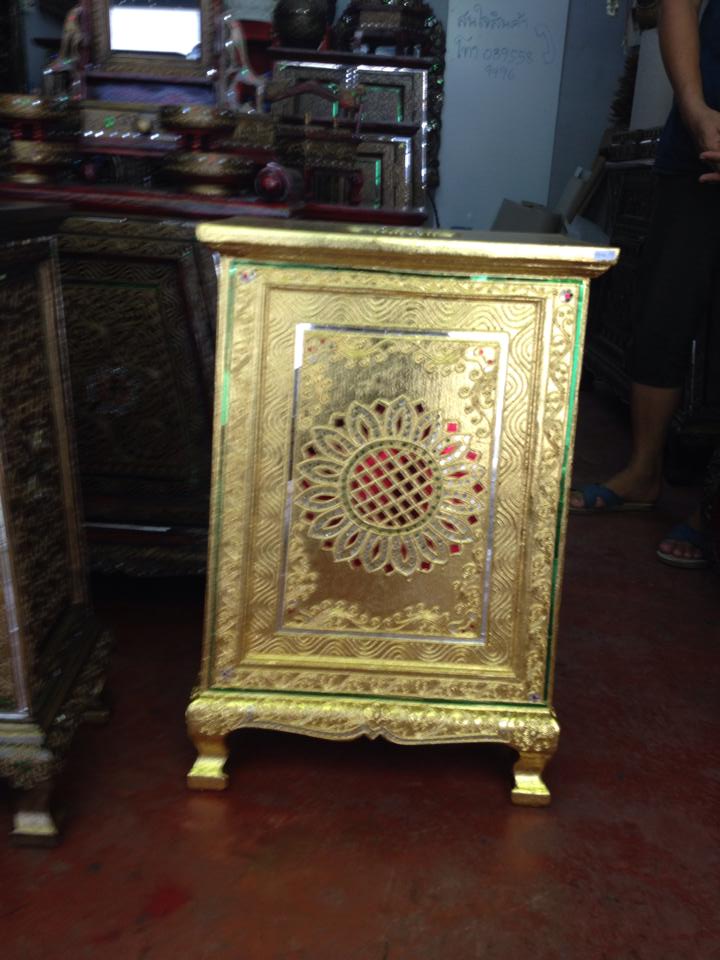 ตู้บริจาคลงรักปิดทอง (ลายพิเศษ)