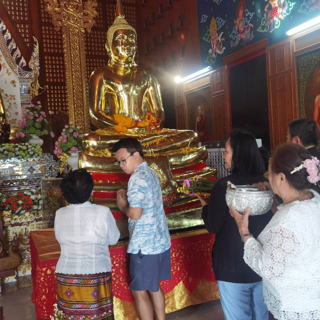 หลวงพ่อโสธรหน้าตัก 50 นิ้ว ปิดทองคำแท้