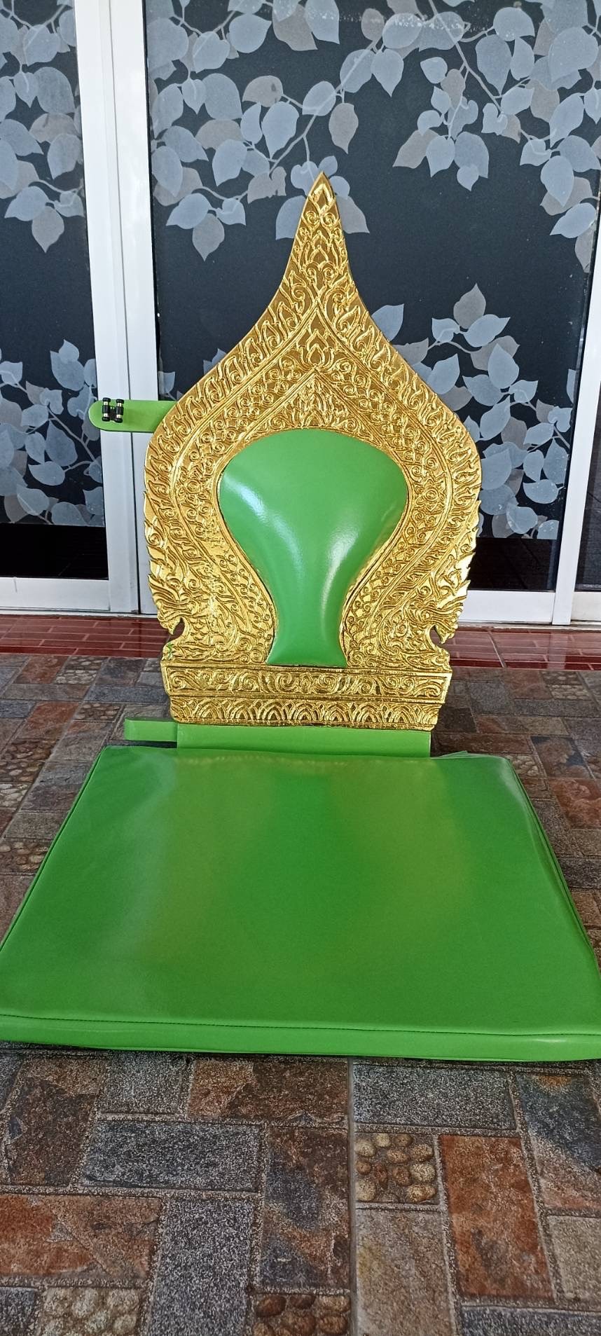 อาสนะพนักพิง 1