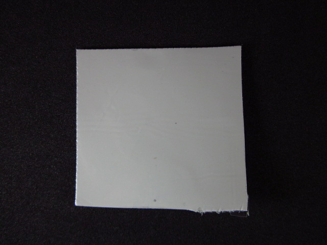 แผ่นซิลิโคนระบายความร้อนสีเทา ขนาด48x48m.m. หนา 3.0m.m.