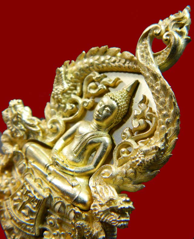 *หมายเลขสวย 757* เหรียญฉลุ 3 ชิ้น หลวงพ่อโสธร จ.ฉะเชิงเทรา รุ่นเจริญพร ปี 2555 เนื้อทองระฆัง พิมพ์ใหญ่