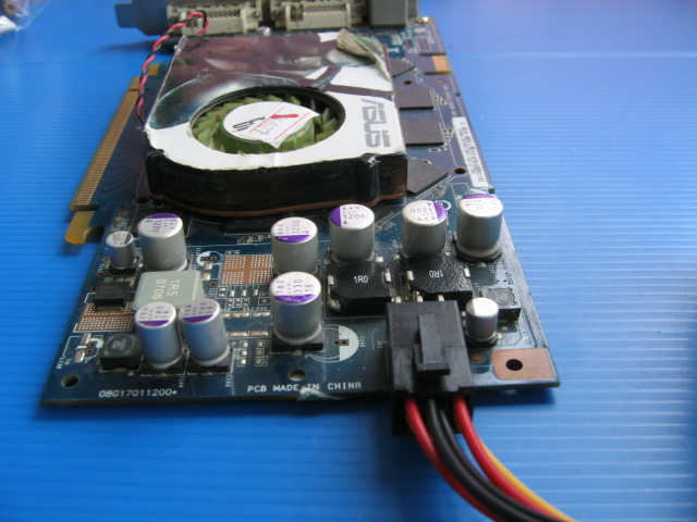 สายต่อเพิ่มไฟการ์ดจอ (Molex to 6Pin)