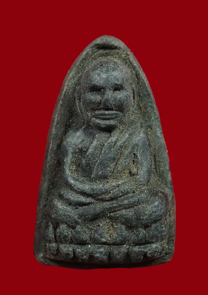 หลวงพ่อทวด เนื้อว่าน พิมพ์ใหญ่ รุ่นเลื่อนสมณศักดิ์ อาจารย์ทอง วัดสำเภาเชย ปี 2545