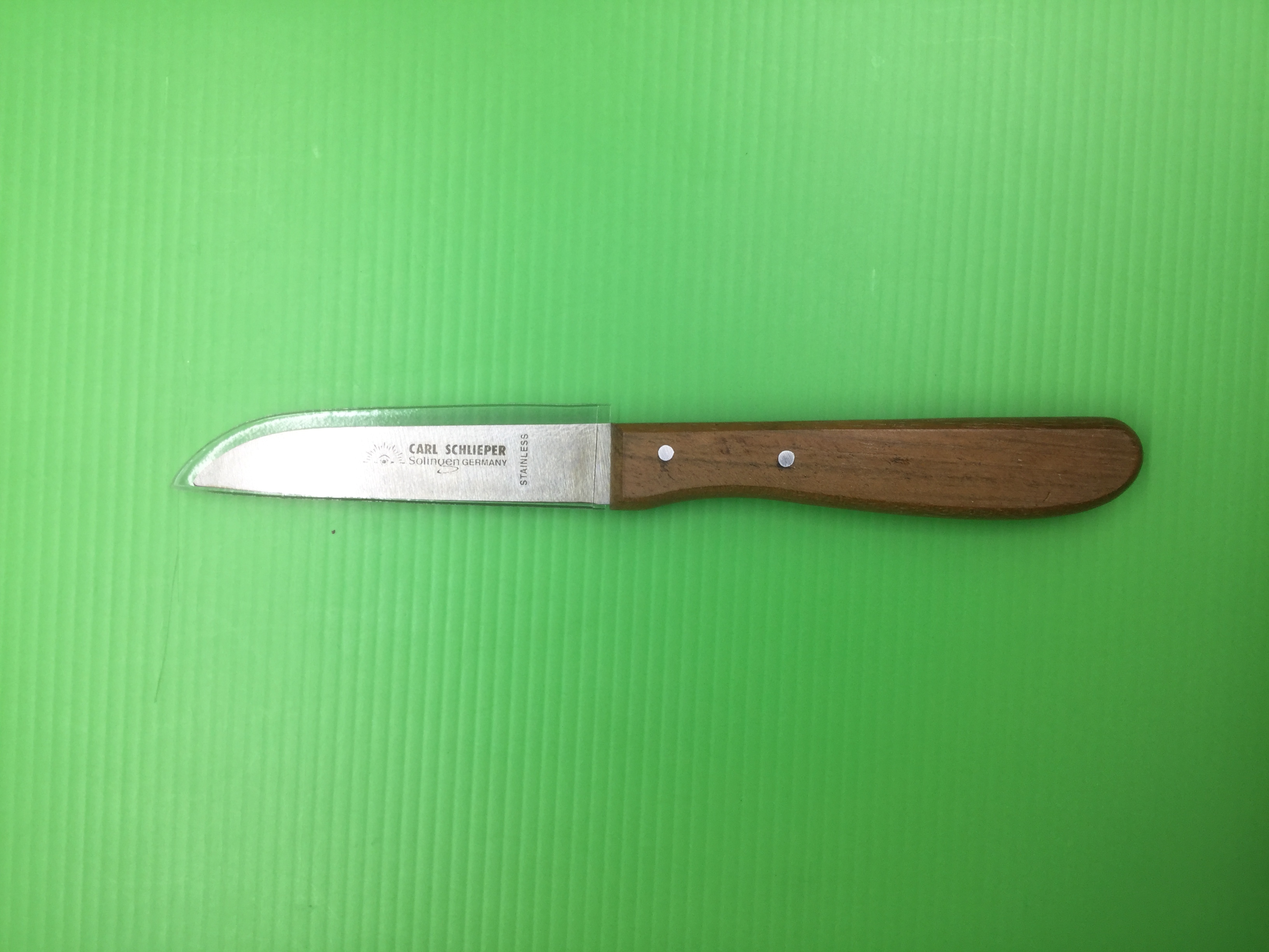 มีดปอกตราตา( ด้ามไม้ ) EYE BRAND